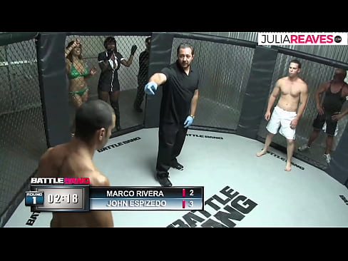 ❤️ Ultimate Fighter drāž numuru meiteni uzreiz pēc cīņas ringā Kaltais porno pie mums ❌️